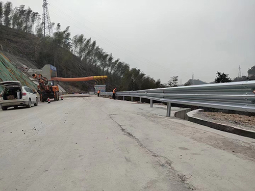 Barandilla de carretera de dos vigas