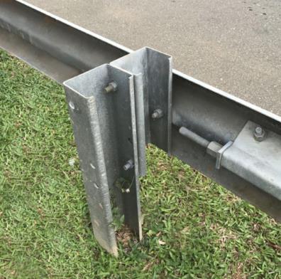 U Shape Guardrail โพสต์